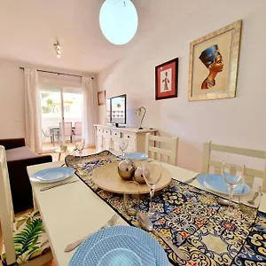 Alcantara Tower 2 Bedrooms Apartamento